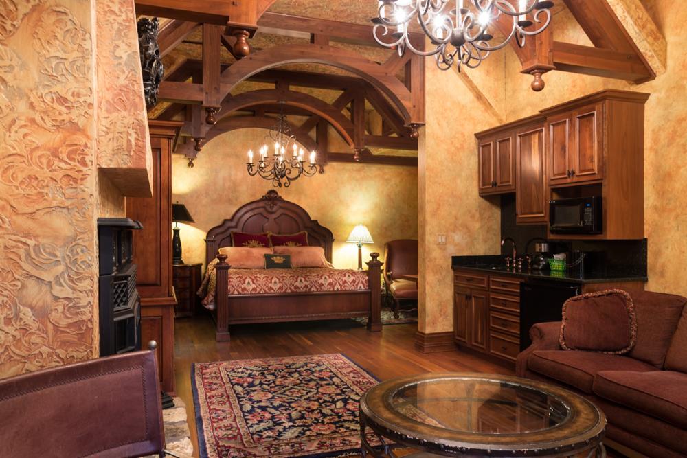 Landoll'S Mohican Castle Loudonville Exterior foto